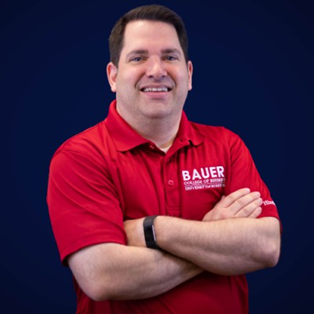 Troy Hopkins, Director of Experiential Learning at UH Bauer